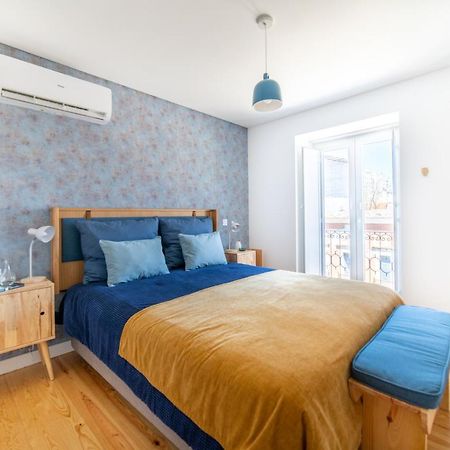 Blue By The River 4 - Unique Penthouse Duplex With A View Лісабон Екстер'єр фото