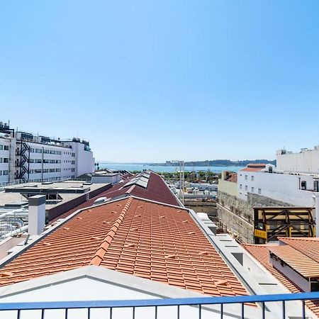 Blue By The River 4 - Unique Penthouse Duplex With A View Лісабон Екстер'єр фото